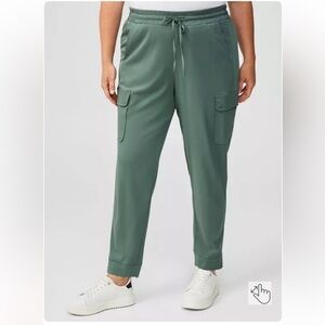 Torrid Green Relaxed Fit Cargo Jogger Pants size 2R (18-20)